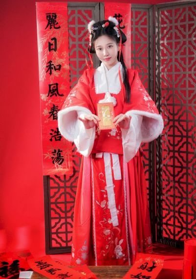 女销售的秘密3_BD高清迅雷在线观看