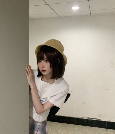 娇妻享受小黄3p口述_4K日韩电影在线