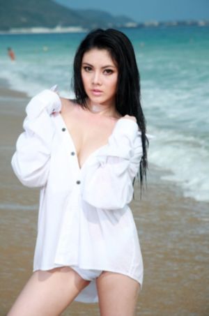 《深海》动画电影在线观看_BD英语免费观看视频