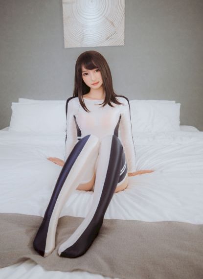 你比星光美丽电视剧资源_粤语中字在线观看