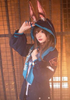 她房间里的云_DVD免费高清观看